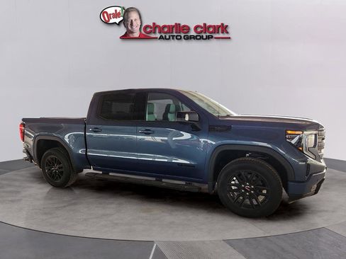 New 2026 GMC Sierra 1500 Elevation w/ Elevation Premium Package image 6