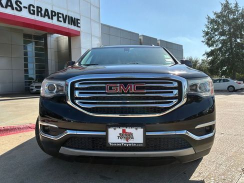 Used 2018 GMC Acadia SLE FWD image 3