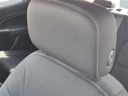 Used 2024 GMC Canyon Elevation image 16