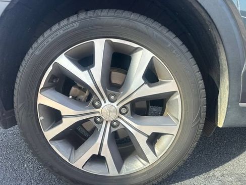Used 2022 Hyundai Palisade SEL w/ Premium Package FWD image 6