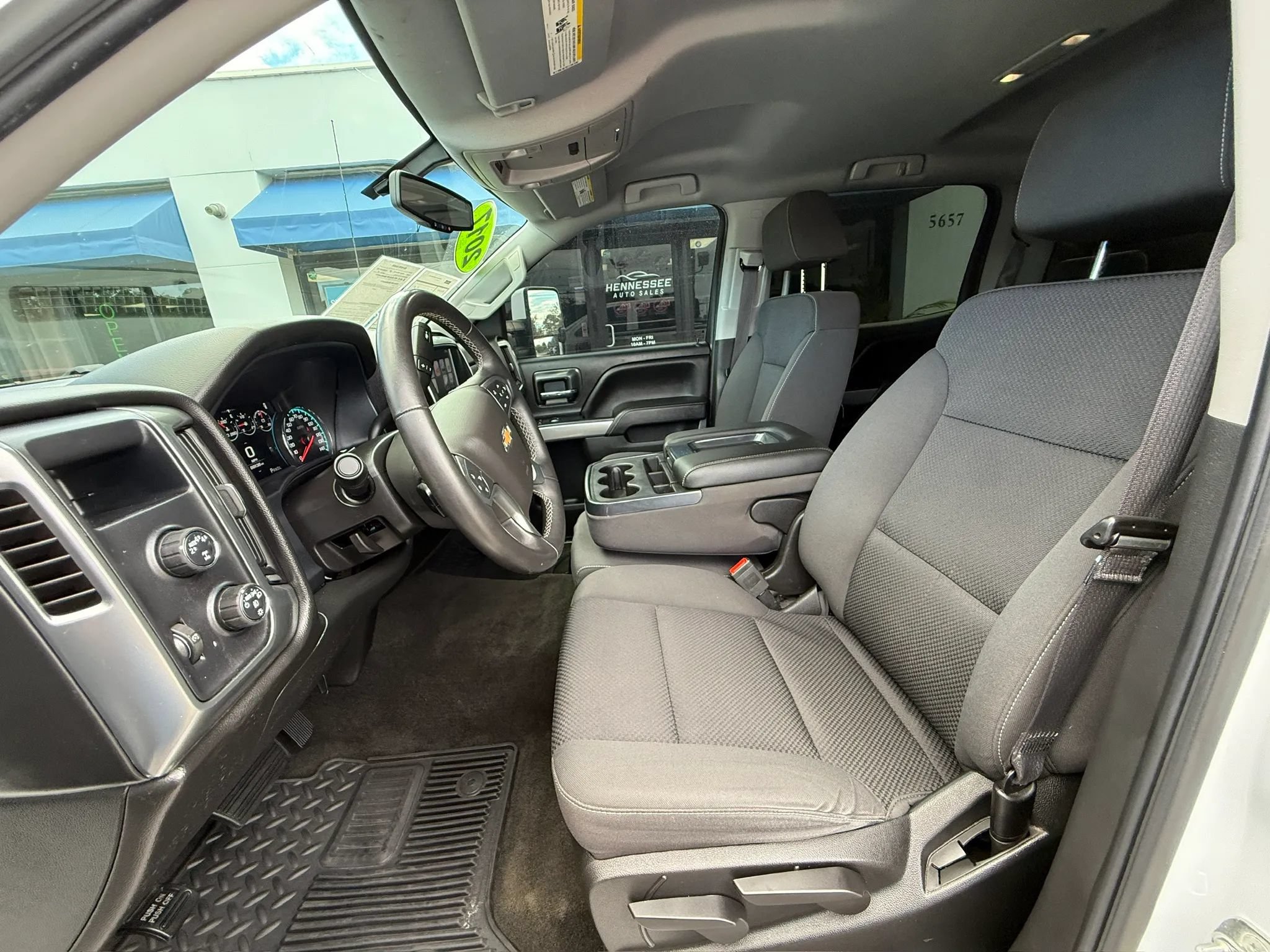 Used 2017 Chevrolet Silverado 1500 LT w/ Rally 2 Edition AWD/4WD image 31