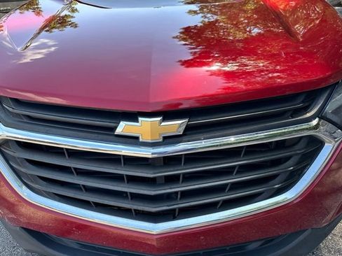 Certified 2021 Chevrolet Equinox LT AWD/4WD image 17
