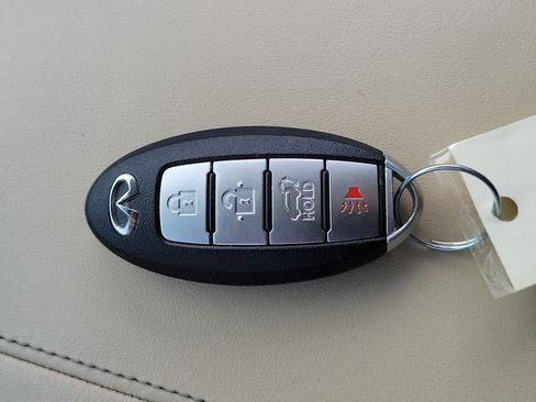 Used 2019 INFINITI QX50 Luxe image 32