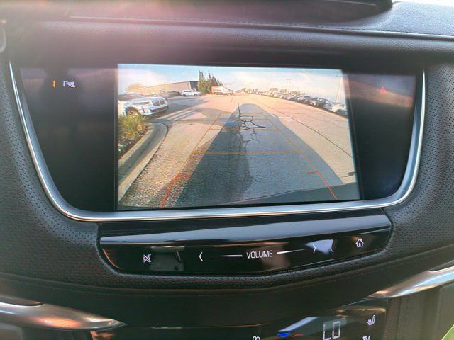 Used 2018 Cadillac XT5 Premium Luxury FWD image 19