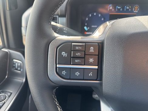 New 2025 Ford F150 Lariat w/ Equipment Group 501A Mid image 33