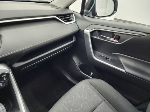 Used 2024 Toyota RAV4 XLE image 12