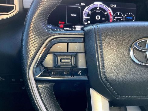Used 2024 Toyota Tundra Limited image 21