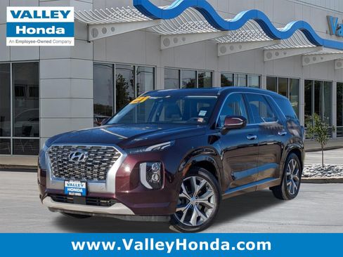 Used 2021 Hyundai Palisade Limited w/ Winter Package AWD/4WD image 1