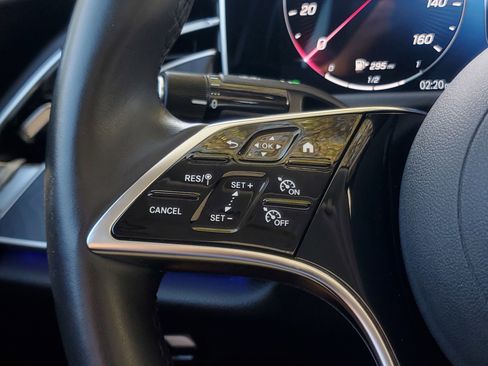 Used 2025 Mercedes-Benz E 350 Sedan image 19