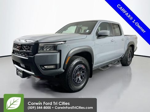 Used 2025 Nissan Frontier PRO-4X AWD/4WD image 5