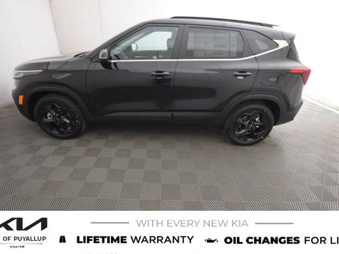 New 2026 Kia Seltos EX image 8