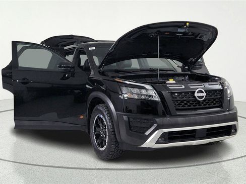 Certified 2025 Nissan Pathfinder Rock Creek AWD/4WD image 7