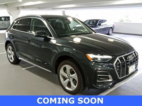 Used 2021 Audi Q5 Prestige w/ Prestige Package image 4
