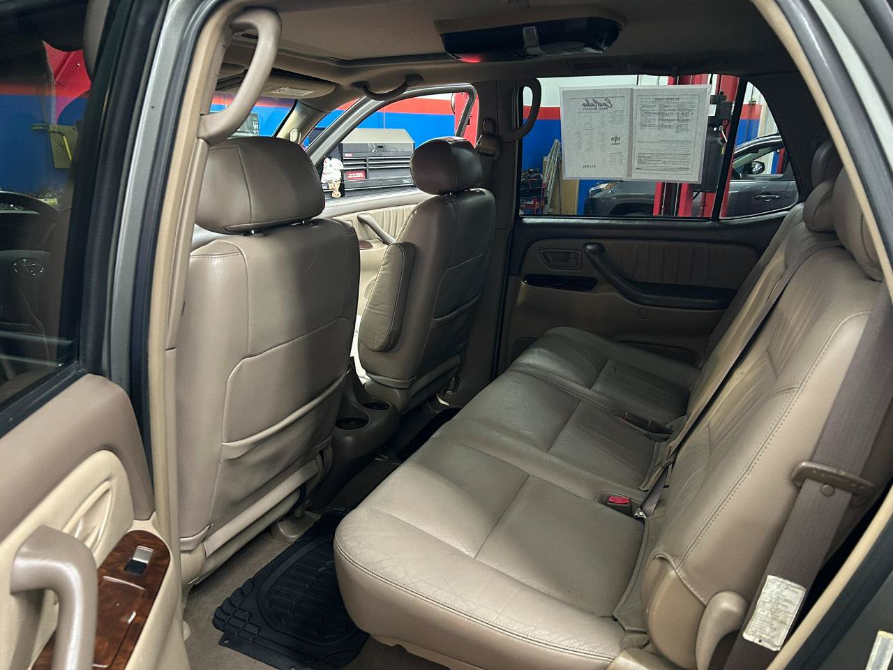 Used 2004 Toyota Sequoia Limited AWD/4WD image 14