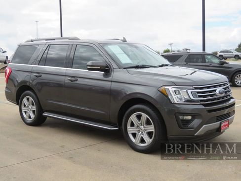 Used 2020 Ford Expedition XLT w/ Equipment Group 202A image 8