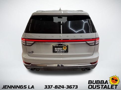 Used 2020 Lincoln Aviator Reserve RWD image 4