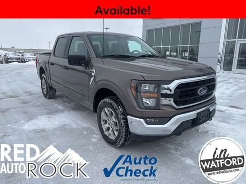 Used 2023 Ford F150 XLT image 2