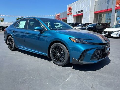 New 2026 Toyota Camry SE FWD image 31