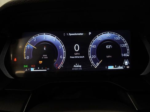 Certified 2025 Jeep Grand Cherokee Altitude image 28