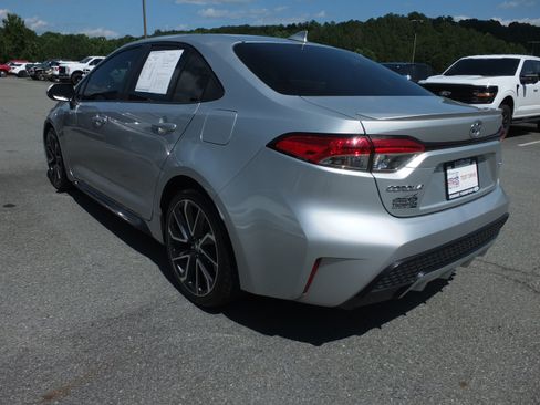 Used 2020 Toyota Corolla SE FWD image 5