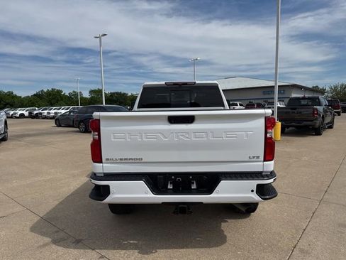 Used 2023 Chevrolet Silverado 2500 LTZ w/ Z71 Chrome Sport Edition AWD/4WD image 6