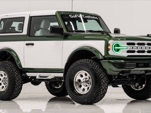 Used 2023 Ford Bronco Big Bend w/ Sasquatch Package image 3