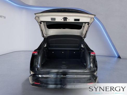 Used 2023 Nissan Ariya FWD image 7