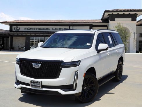 Used 2024 Cadillac Escalade Sport Platinum w/ LPO, ONYX Package RWD image 1