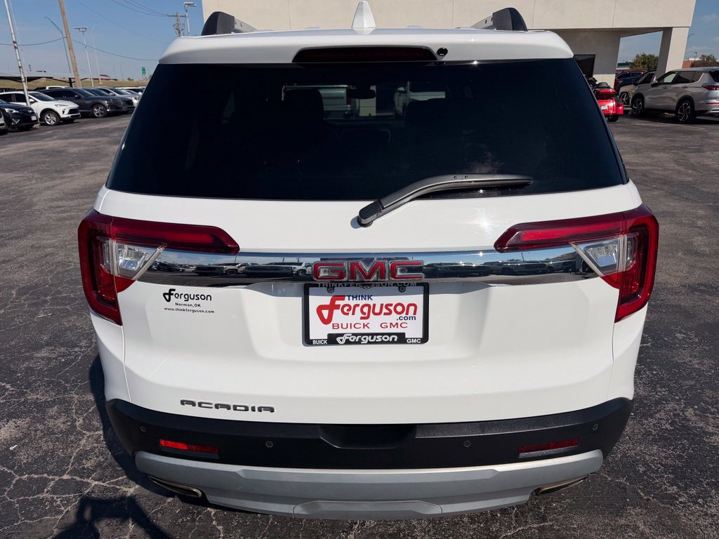 Used 2022 GMC Acadia SLT w/ Preferred Package FWD image 13