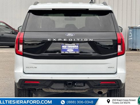 Used 2025 Ford Expedition Max Active image 6