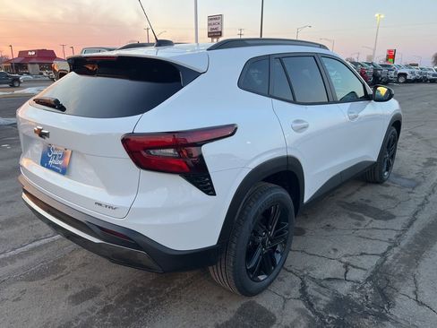 New 2026 Chevrolet Trax ACTIV w/ Driver Confidence Package image 5