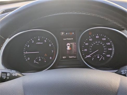 Used 2017 Hyundai Santa Fe Sport image 32