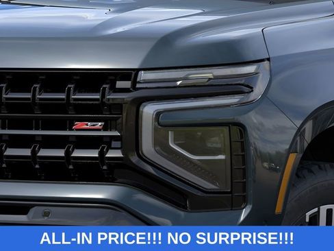 New 2026 Chevrolet Suburban Z71 w/ Z71 Off-Road Package AWD/4WD image 20