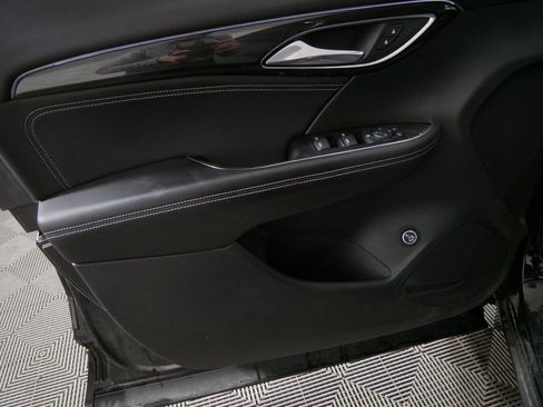 Used 2021 Buick Envision Preferred image 14