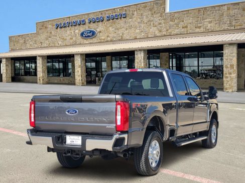 New 2026 Ford F250 XLT w/ FX4 Off-Road Package AWD/4WD image 5
