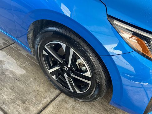 Used 2025 Nissan Sentra SV image 30