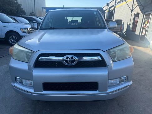 Used 2013 Toyota 4Runner SR5 image 2
