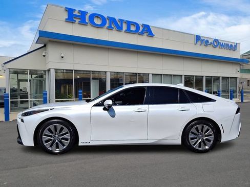 Used 2023 Toyota Mirai w/ Advanced Technology Package RWD image 8