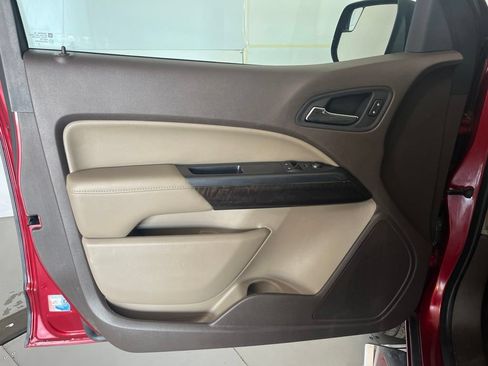 Used 2017 GMC Canyon SLT w/ Driver Alert Package AWD/4WD image 24