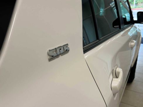 Used 2019 Toyota 4Runner SR5 image 8