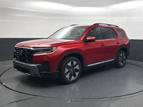 New 2026 Honda Pilot Touring image 8