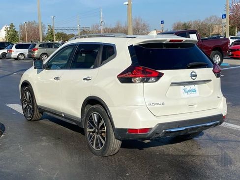 Used 2020 Nissan Rogue SL w/ Premium Package image 7