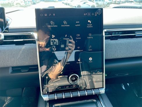 New 2026 GMC Sierra EV Elevation w/ LPO, Elevation Dark Package image 13