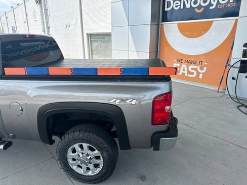 Used 2013 Chevrolet Silverado 2500 LT w/ Interior Plus Package AWD/4WD image 20