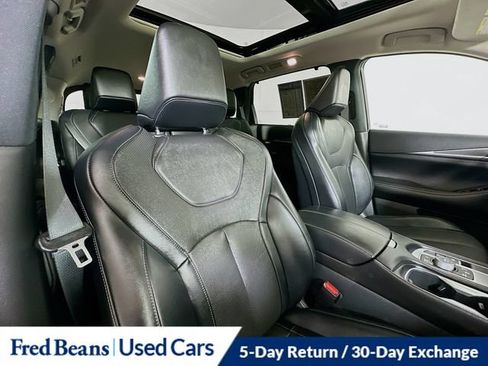 Used 2023 INFINITI QX60 Luxe w/ Performance Audio Package AWD/4WD image 37