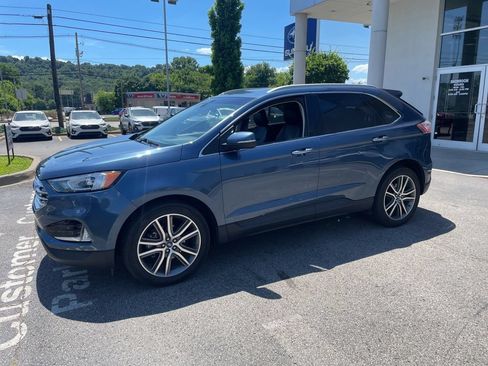 Used 2019 Ford Edge Titanium FWD image 1