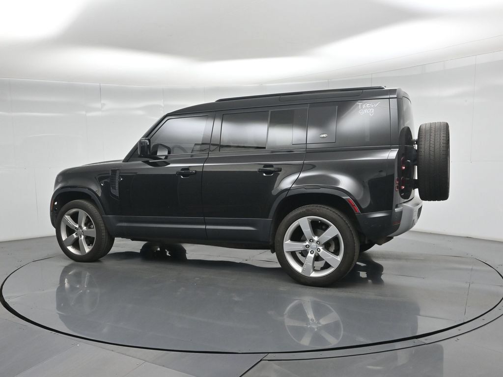 Used 2024 Land Rover Defender 110 S AWD/4WD image 20