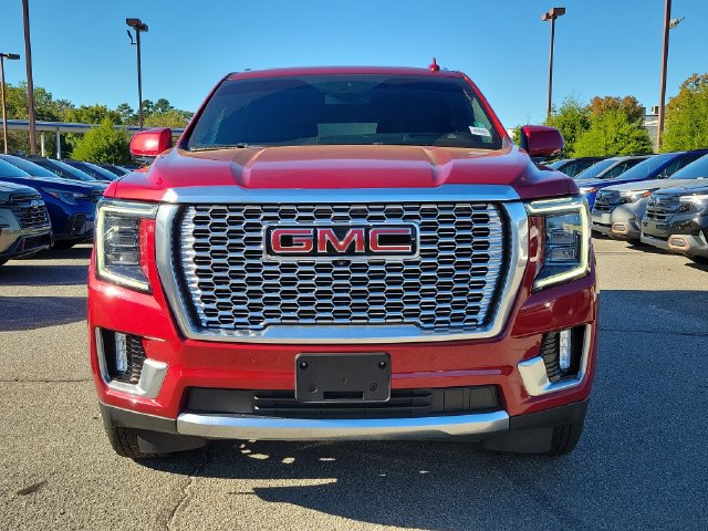 Used 2024 GMC Yukon XL Denali AWD/4WD image 2