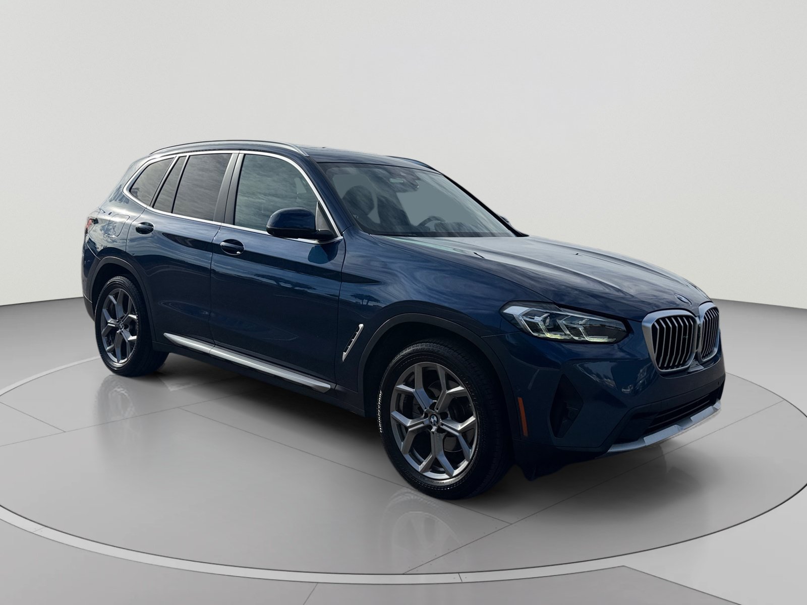 Used 2024 BMW X3 xDrive30i w/ Convenience Package AWD/4WD image 7