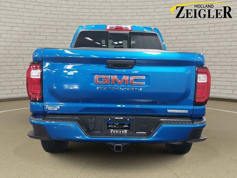 Used 2023 GMC Canyon Elevation w/ Convenience Package image 6